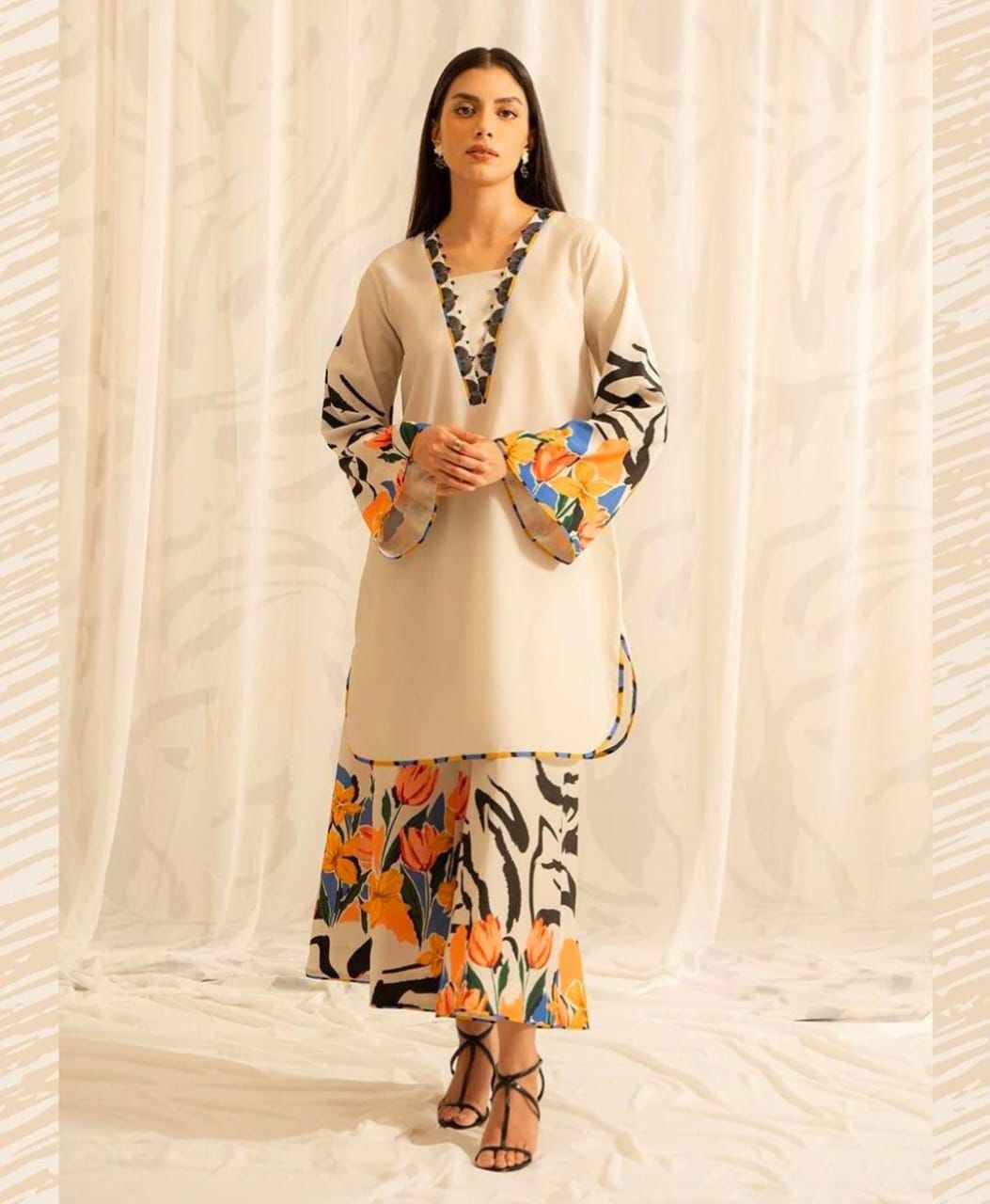 Digital Floral Printed Shamooz Silk 3Pc unstitched Collection