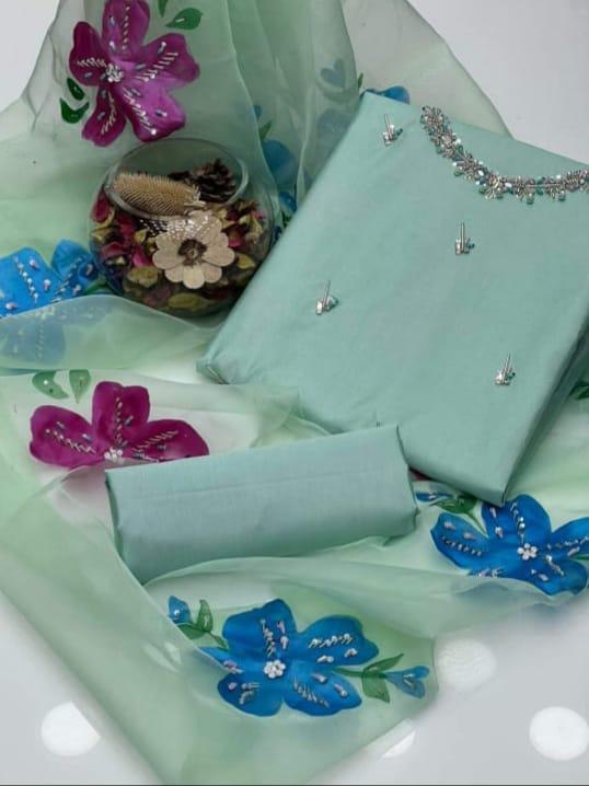 NEW PARTYWEAR / WEDDING ARTICLE